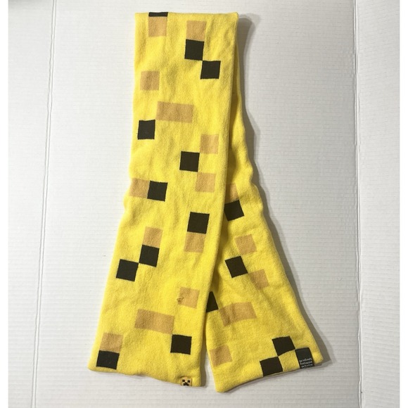Minecraft Scarf Kids Yellow 48" Winter Gaming Novelty Back To School - Picture 1 of 3
